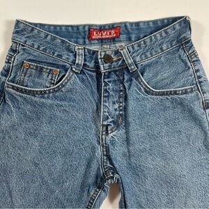 Vintage Levi’s 505 Straight Leg Jeans W29 – Stonewash Blue Denim Unisex